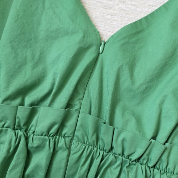 EXPRESS XS Green Sleeveless Ruffle Top - Picture 4 of 5